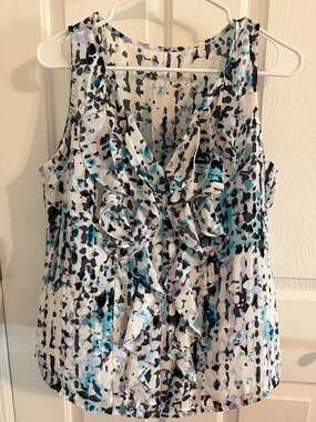 White House Black Market Sleeveless Abstract Print Ruffle V-Neck Blouse